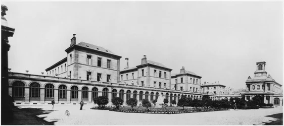 Ansicht des Hôpital Lariboisière, Paris, vor 1880