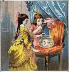 Amelie und Emma haben zwei hübsche Goldfische in einem Glas. Sie füttern sie regelmäßig. Chromolithographie aus „Scenes enfantines“ ed. Guerin - Muller um 1885