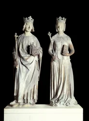 Französische Kunst: Statuen des Königs von Frankreich Karl V. und der Königin von Frankreich Jeanne de Bourbon