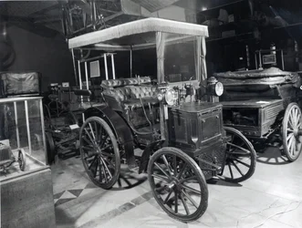 Frühes Peugeot-Automobil, ca. 1898