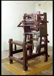 Erster Webstuhl für Strümpfe, 1750