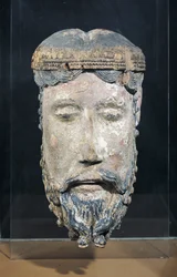 Kopf Christi, aus Lavaudieu (polychromes Holz)