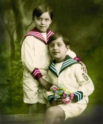 Porträt von zwei Jungen, ca. 1898