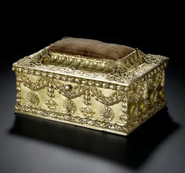 Silbervergoldete rechteckige Kassette mit Scharnierdeckel und Nadelkissen aus dem Lennoxlove-Toilettenset, im Besitz von Frances Teresa Stewart, Herzogin von Richmond und Lennox: Französisch, Paris, 1664 - 1665 oder 1668 - 1669
