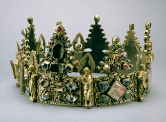 Die Krone von St. Louis, 13. Jahrhundert (versilbert und mit Edelsteinen eingelegt)