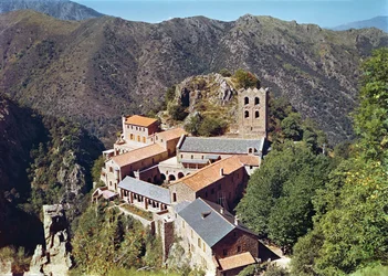 Ansicht der Abtei St. Martin du Canigou
