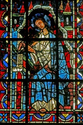 Fenster w202, den heiligen Johannes das Evangelium schreibend darstellend