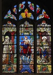 Fenster w9 mit dem heiligen Franziskus, dem heiligen Christophorus und dem heiligen Stephanus