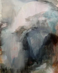 Nebliger Bergfluss