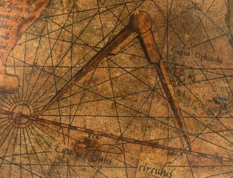 Terrestrischer Globus, Detail des Pazifischen Ozeans mit einem großen Paar Zirkel