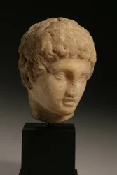 Kopf eines Prinzen, Hellenistische Periode, 4.-3. Jahrhundert v. Chr. (Marmor)