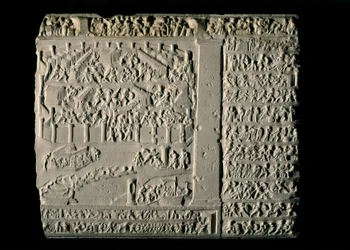 GRIECHISCHE KUNST: Trojanischer Krieg. Tabula Iliaca mit Reliefs des trojanischen Zyklus