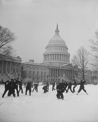 Schneeballschlacht vor dem US-Kapitol, Washington, D.C.