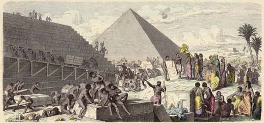 Bau der Pyramiden im alten Ägypten