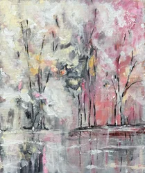 Neblige rosa Waldreflexionen