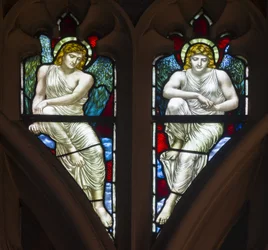 Westminster, St Margaret, James Powell & Sons, Henry Holiday, Maßwerkengel, 1883