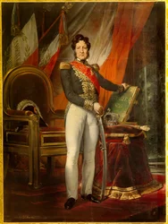 Ganzkörperporträt von Louis Philippe 1er (1773-1850), König der Franzosen, der die Charta von 1830 hält. Die dreifarbigen Fahnen hinter dem König tragen das Motto „Freiheit Gleichheit Brüderlichkeit“. Gemälde von Emile Jean Horace Vernet (1789-1863)