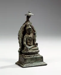 Zentraljavanische Figur von Padmapani, spätes 9. Jahrhundert