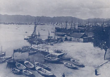 Italien: Palermo, Hafen und Panorama der Stadt