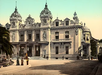 Die Fassade des Casinos von Montecarlo, im Fürstentum Monaco, in Frankreich