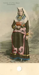 Frau in traditioneller Tracht, San Polo Matese, Molise, Italien, ca. 1910