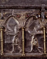 Arche von Barbarossa, mit Szenen aus dem Leben von Johannes dem Täufer (Holz, Silberblatt und Steine)