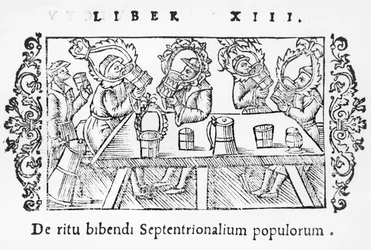 Männer beim Trinken, Illustration aus Historia de Gentibus Septentrionalibus von Olaus Magnus (1490-1558), veröffentlicht in Rom, 1555