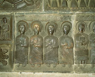 Die Apostel, vorromanisches Relief