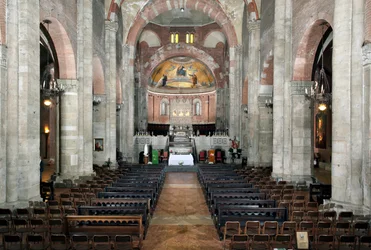 Ansicht vom Kirchenschiff (12. Jahrhundert)