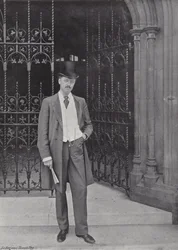 Dr. T. J. Macnamara