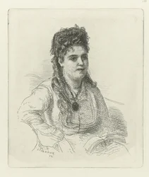 Junge Frau mit Medaillon