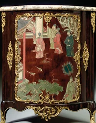 Paar Louis XV Coromandel-Eckschränke, Mitte 18. Jahrhundert