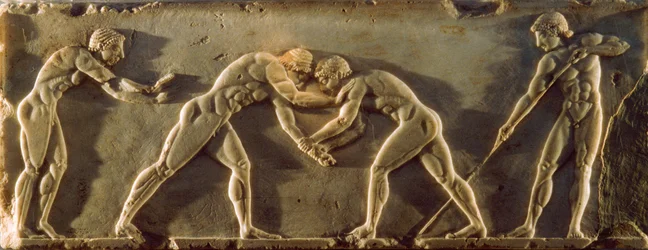 Antike griechische Athleten, dargestellt auf einem Flachrelief aus dem 6. Jahrhundert v. Chr. Nationales Archäologisches...