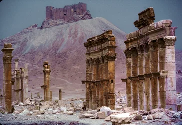 Triumphbogen alias Monumentalbogen, Große Kolonnade in Palmyra, Syrien