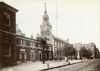 Independence Hall, Chestnut Street, Südseite zwischen 5. und 6. Straße, 1898