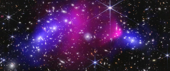 Bullet Cluster (Webb und Chandra Bild)
