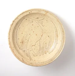 Schale mit eingraviertem Weidenmuster (Seto-Keramik)