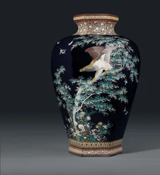 Cloisonné-Vase, Marke der Hayashi Chuzo Werkstatt, Meiji-Periode, spätes 19. Jahrhundert