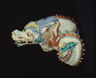 Kakiemon Modell eines Drachen, 17. Jahrhundert