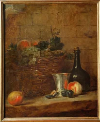 Obstkorb mit Trauben, ein silberner Kelch und eine Flasche, Pfirsiche