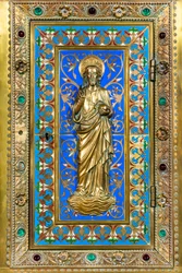 Innenansicht, Chapelle du Mont-Carmel, Altar: Tabernakel, Salvator Mundi auf der Tür, blauer Emailhintergrund mit Laub. A. Chertier, Goldschmied in Paris
