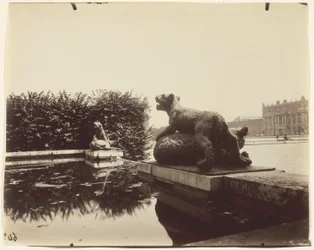 Versailles, Fontaine du Point du Jour, (Tigre besiegt einen Bären von Houzeau)