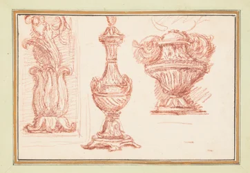 Zwei Urnen und ein ornamentales Detail