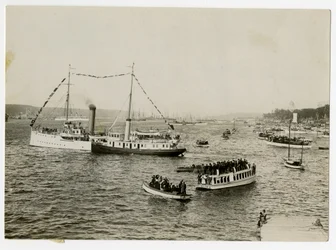 Marineparade, 25. September, Blick auf Grant
