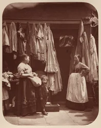 Ein Altkleiderladen, Seven Dials