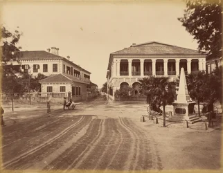 [Gebäude von Siemssen und Co. und Denkmal der Immer Siegreichen Armee, Shanghai]