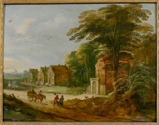 Reisende, die durch ein Dorf ziehen