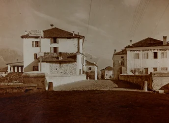 Album "Meine Weltkriegs-Erinnerungen Südwestfront (Kärnten, Italien, Südtirol) 31/03/1915-12/11/1918 - Josef Zohles Wien": Blick auf Chiusaforte