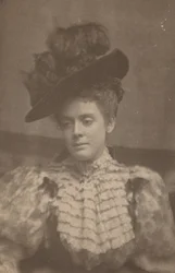 Frau