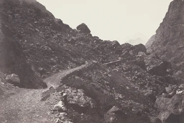 Saint-Sauveur. Der Pfad zum Chaos, der nach Gavarnie führt
